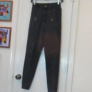 Black Denim Cotton Lycra Jeans Gold Stitching 7/8